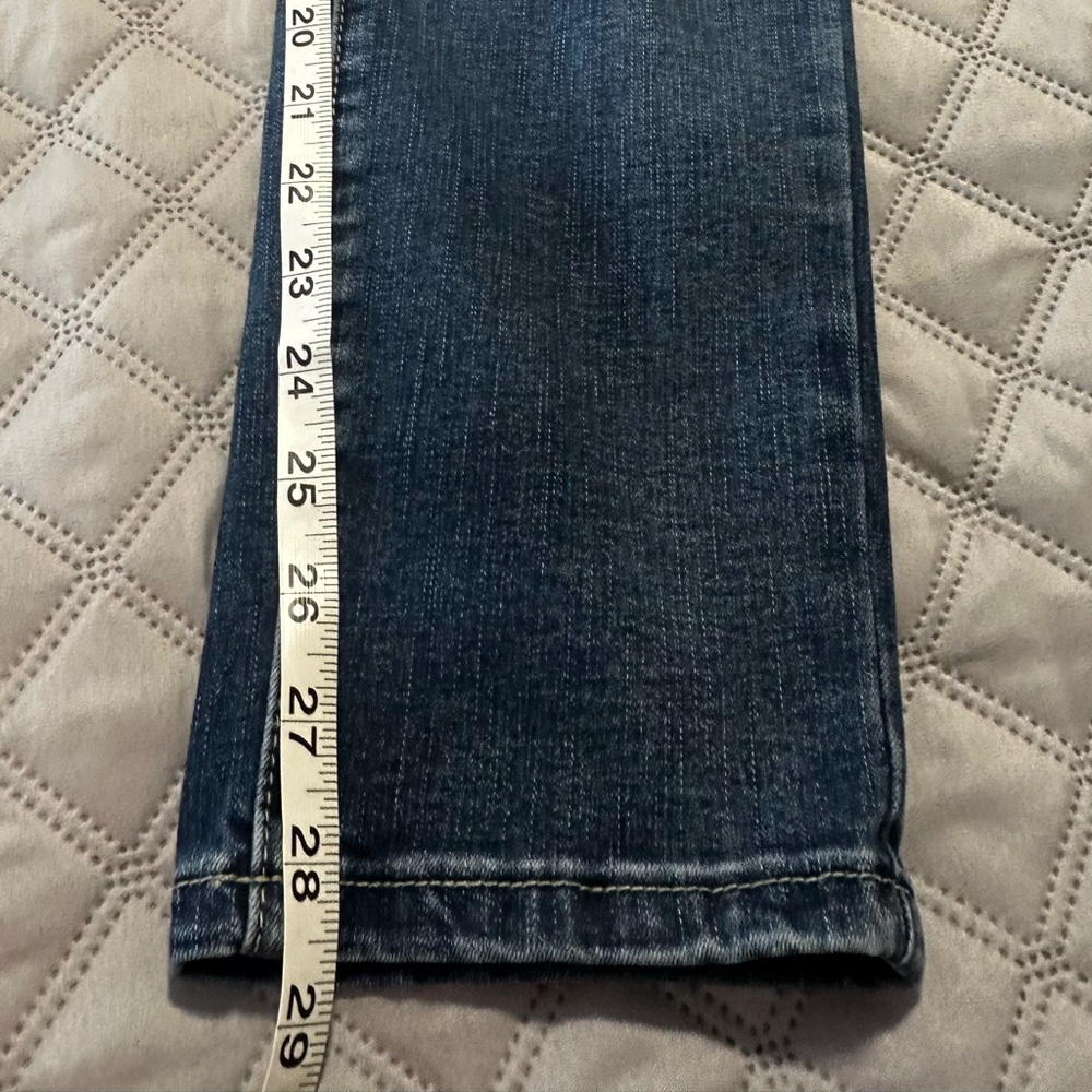 EUC KanCan dark washed 5-pocket women’s jeans nice stretch Sz 8 - Picture 8 of 8